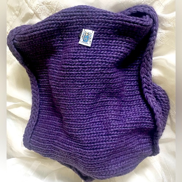 Portolano Wool Blend Infinity Scarf - Picture 3 of 14